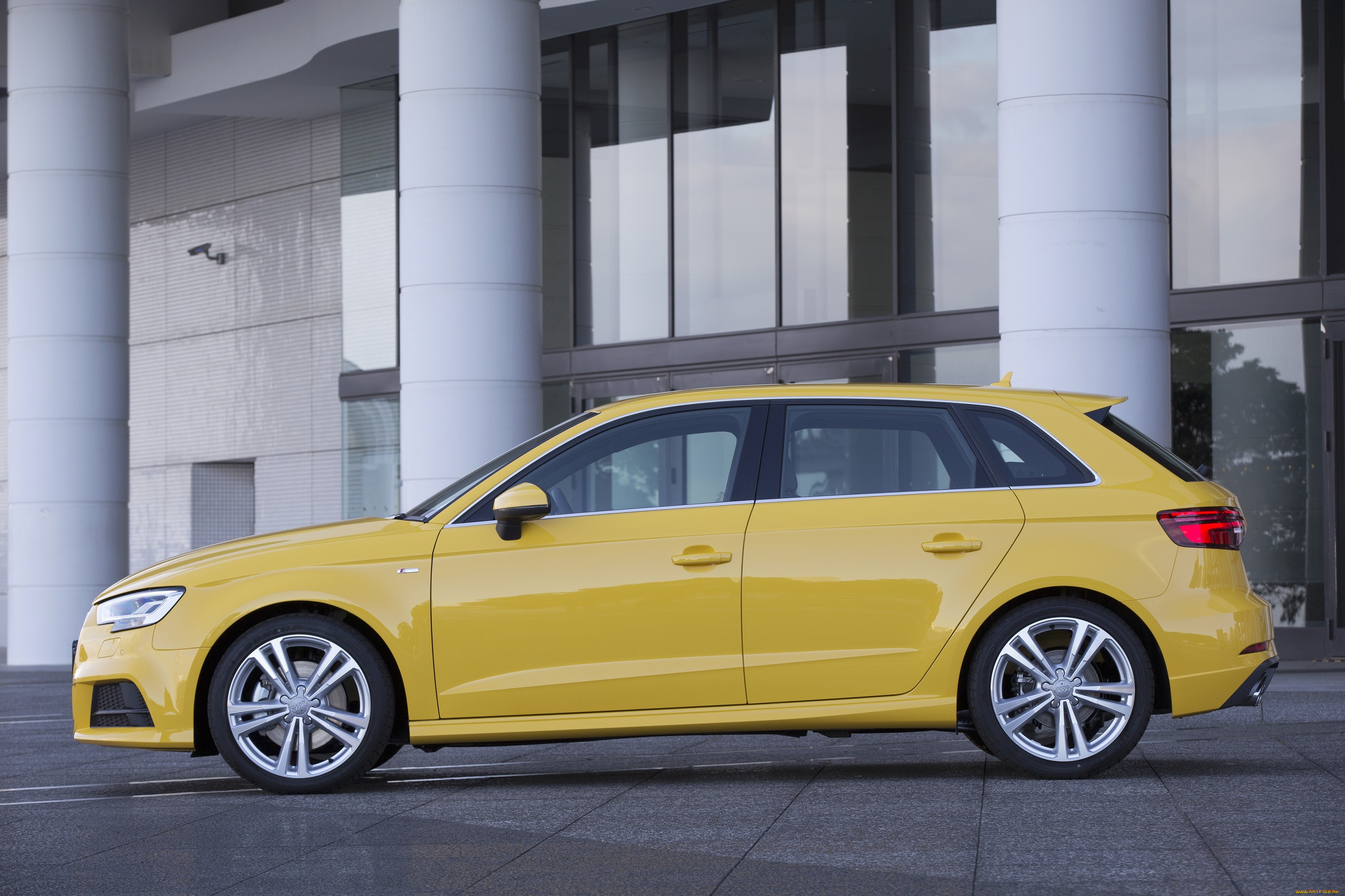 , audi